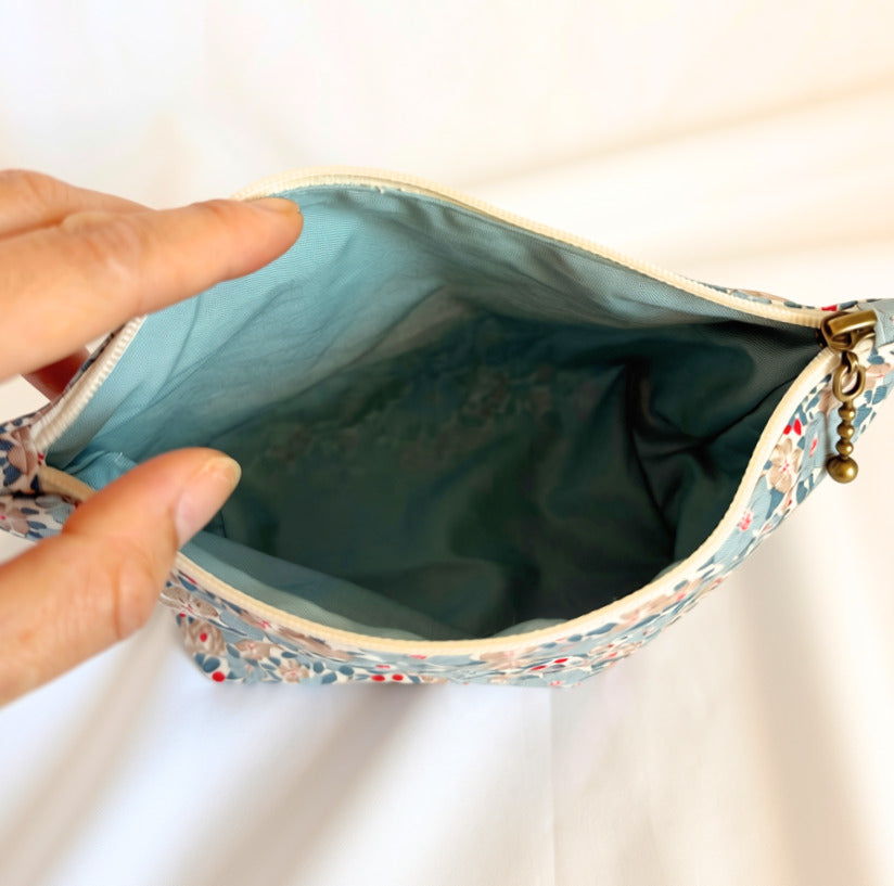 Handmade Floral Zipper Pouch – Dusty Blue Floral